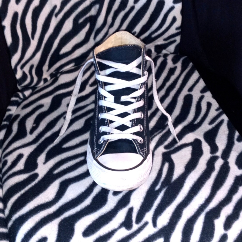 Black Converse